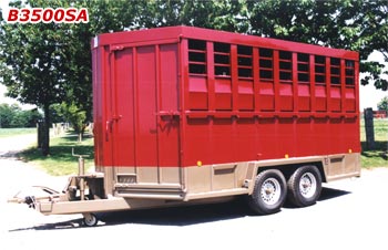 Lair Constructeur : Bétaillère grand volume pour le transport des chevaux et bovins